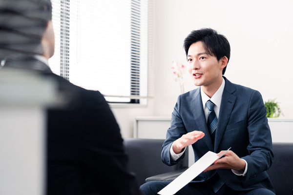 独自のクローズド情報を提供!一般には出回らない水面下の優良案件もご紹介します